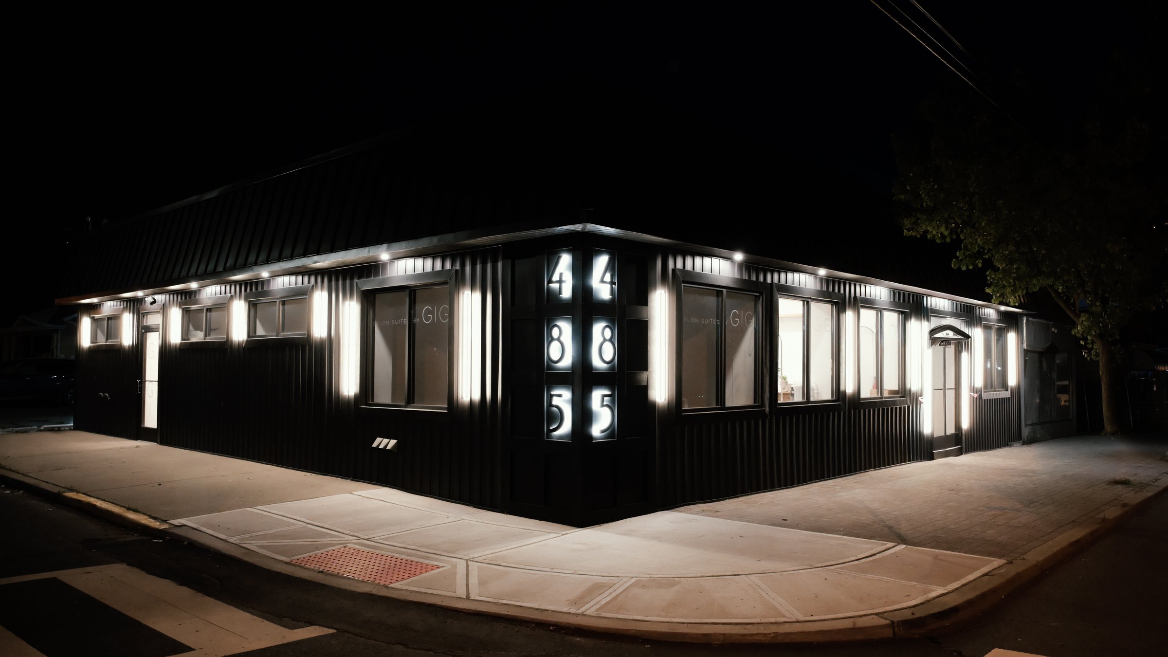 The Salon Suites by GIGI building at night