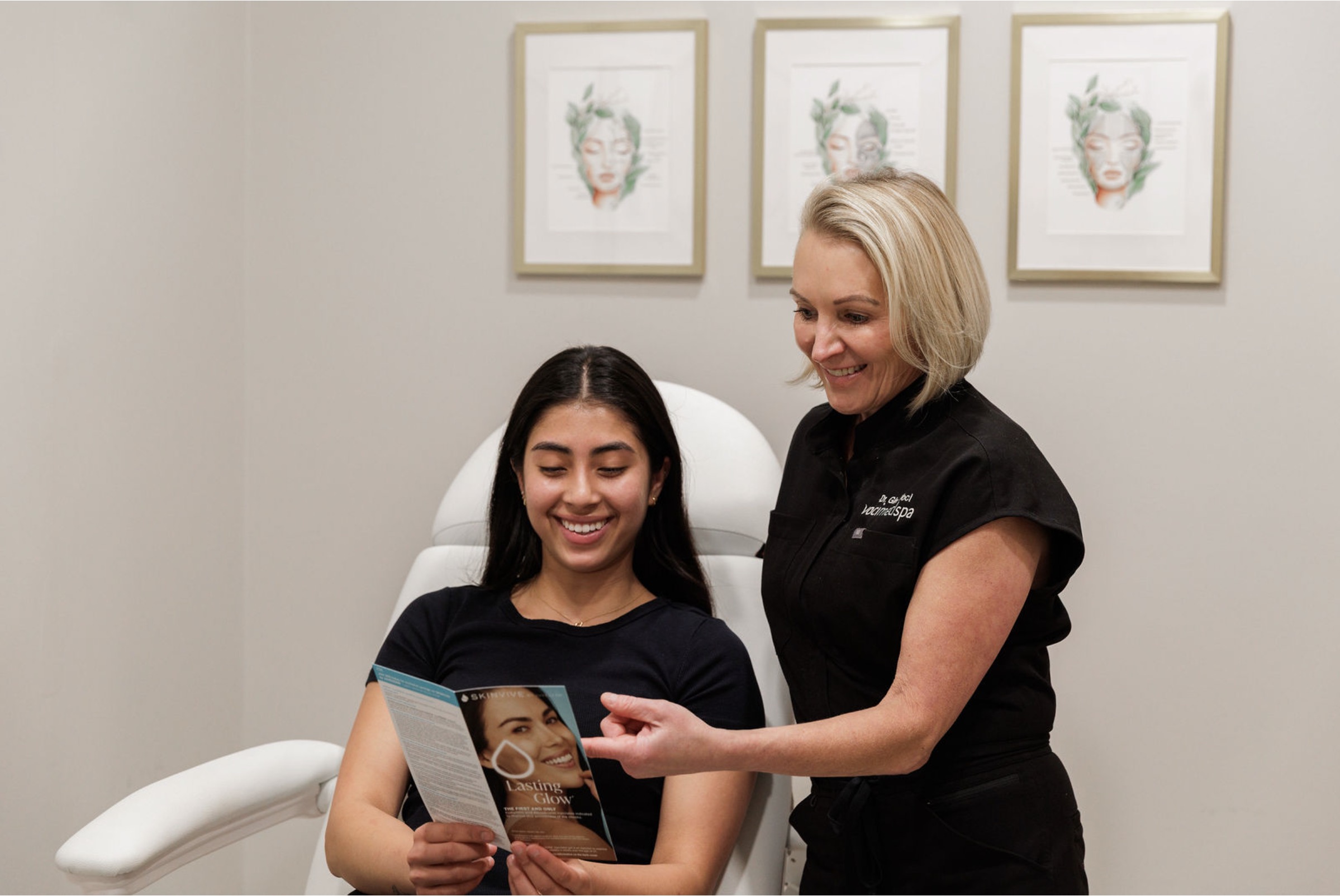 Voci injector reviewing treatment options with a client