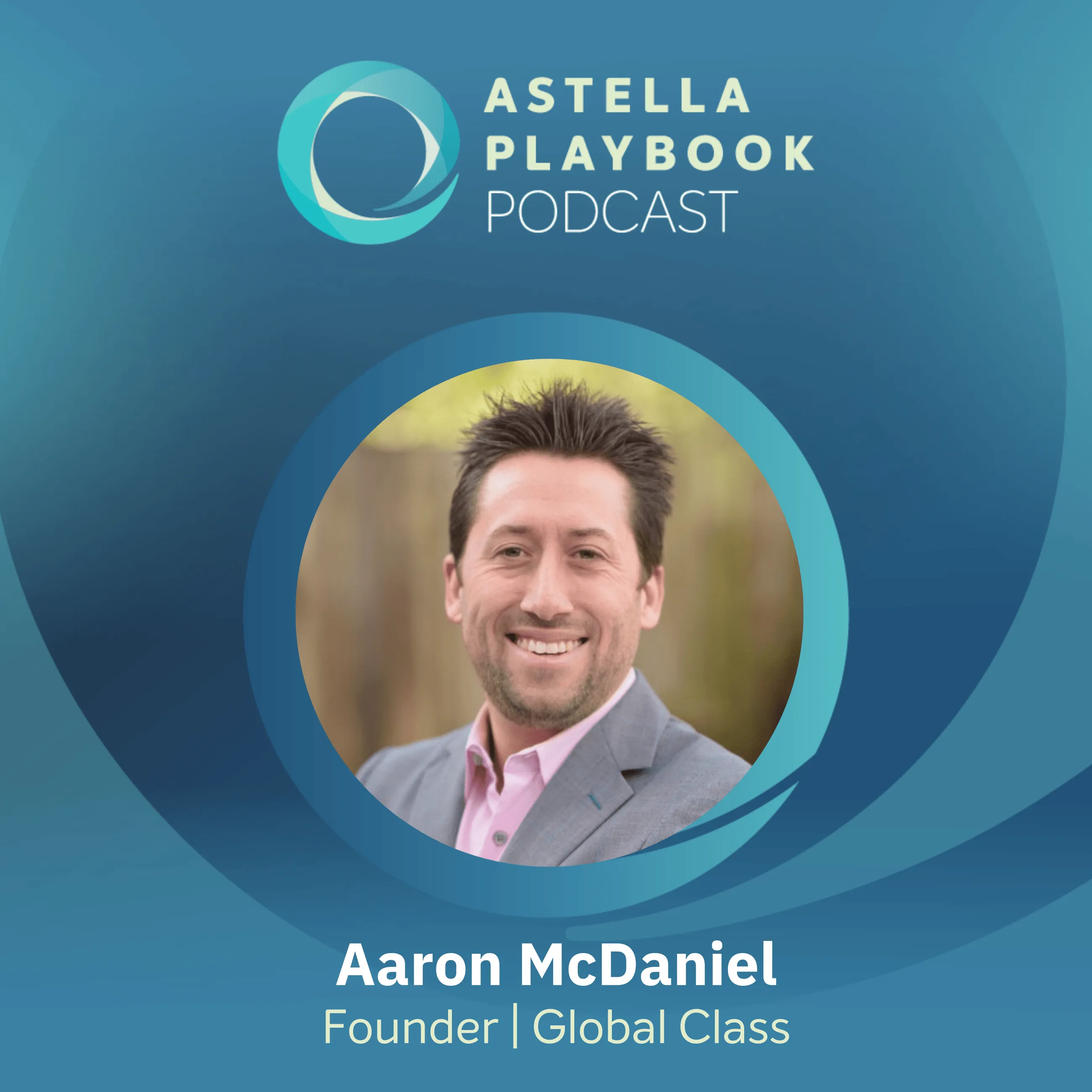 Aaron McDaniel: Co-Autor do livro Global Class 