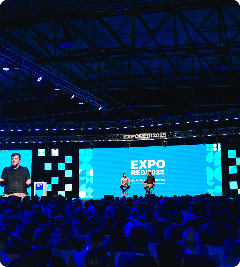 ExpoRed event stage and audience