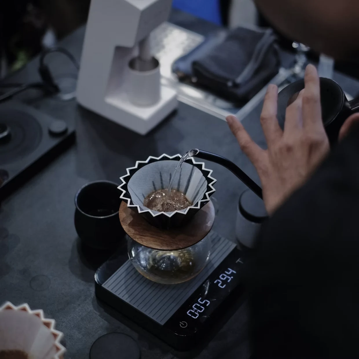 Pour-over preparation with filter, carafe and scale