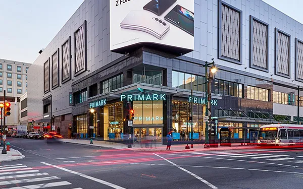 Top 07 - Primark store