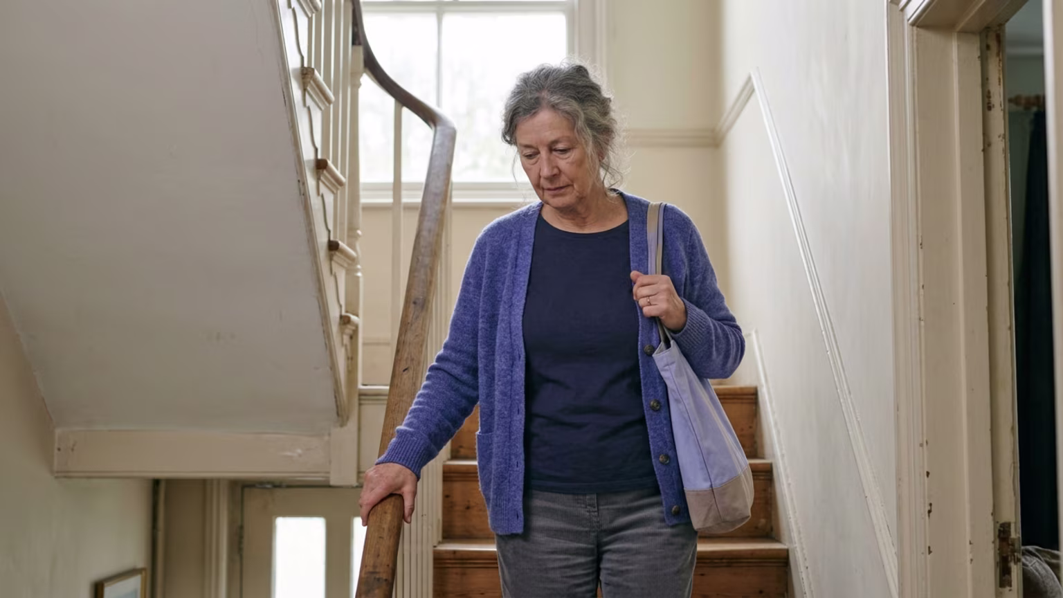 Vitamin B12 and Fracture Risk: Understanding the Latest Research for Older Adults