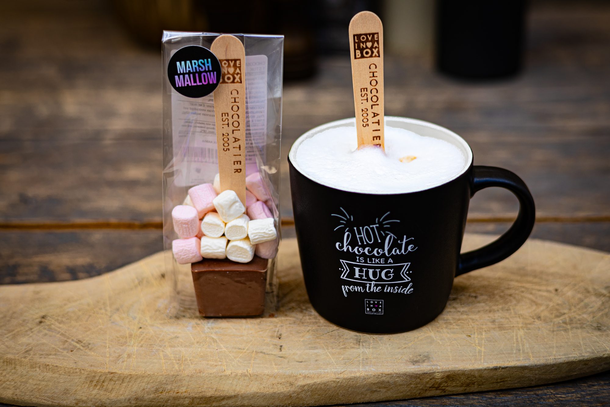 Warme chocolademelk met marshmallows