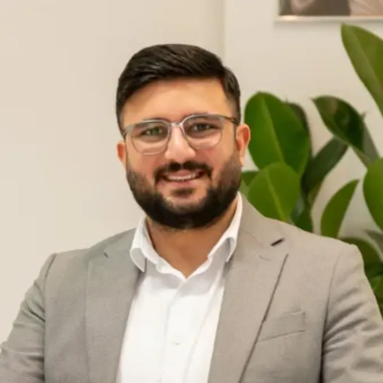 Deniz Bicakci