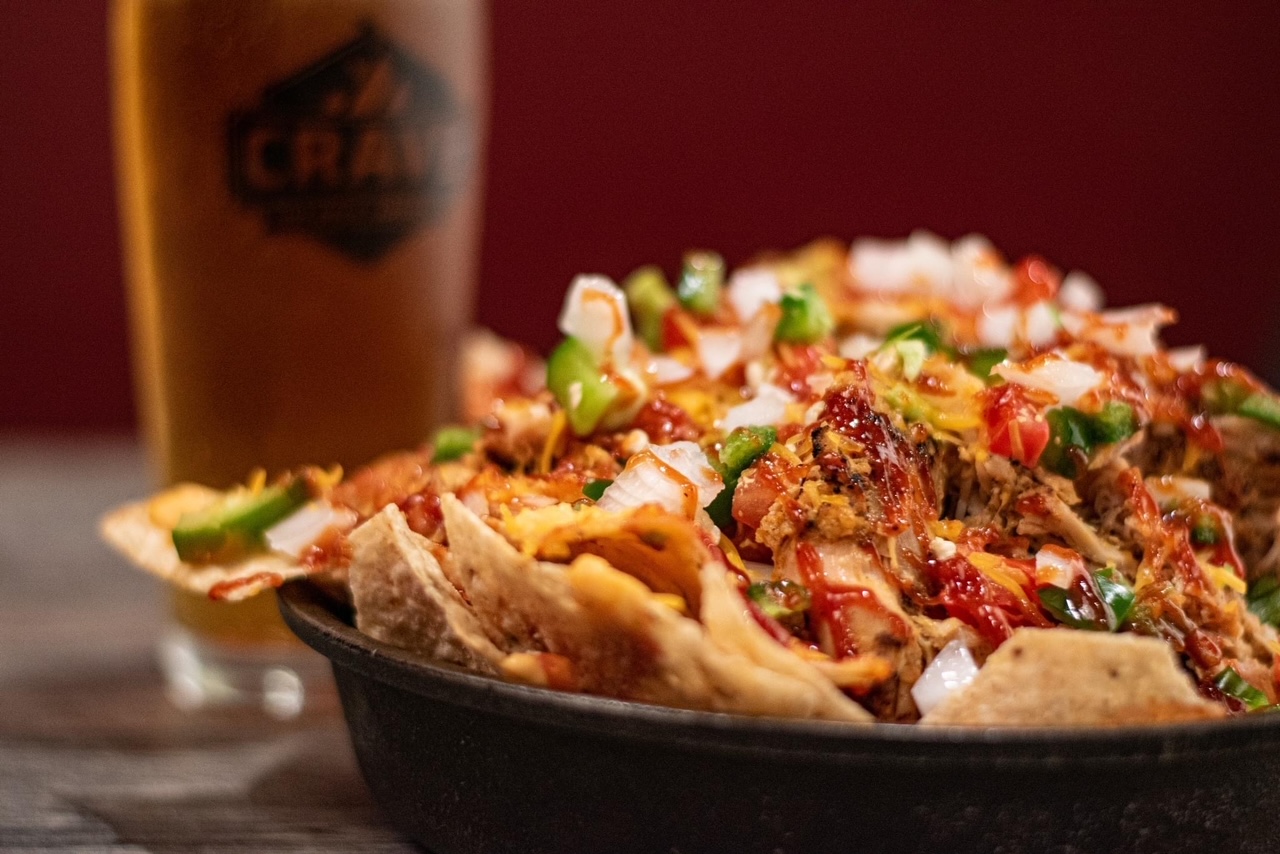 Crave Hot Dogs & BBQ Set to Open in Savannah
