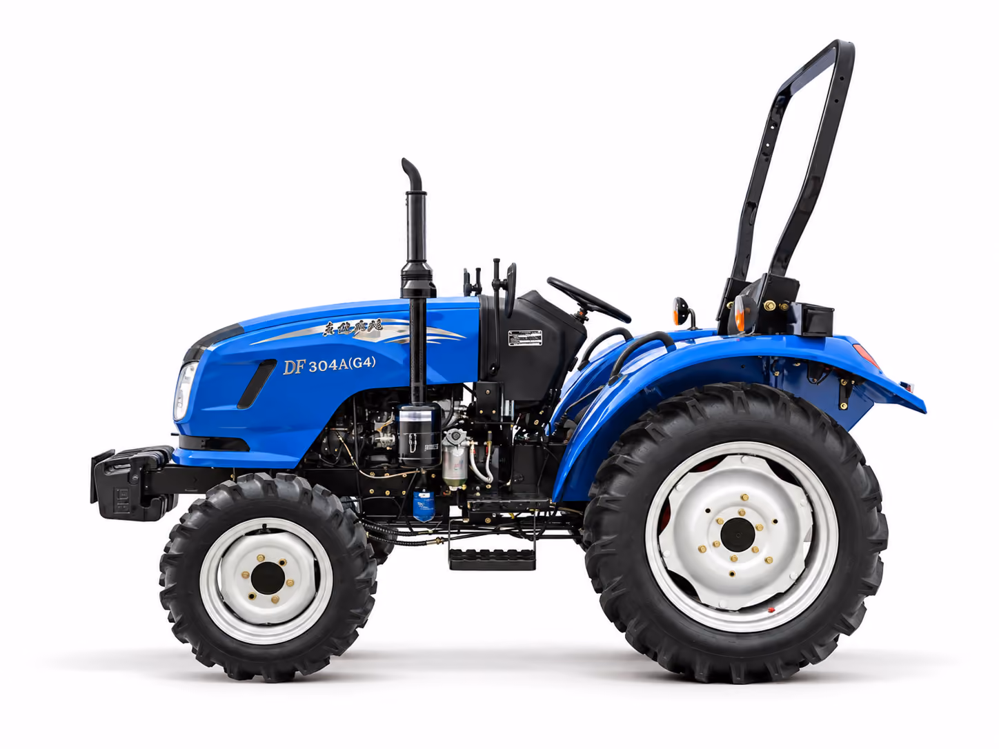Side view of a blue DF 304A(G4) tractor with large rear wheel and smaller front wheel, black exhaust pipe, and open operator seat with roll bar.