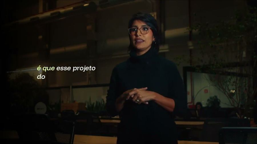 Gabrielle Sarmento, em depoimento em vídeo para a The Growth Hub