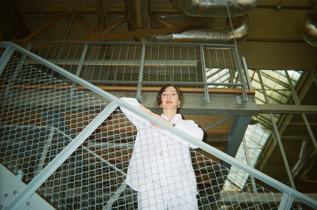 Lisa Yerebakan, color