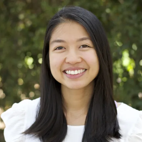 Ellie Yamanaka headshot.