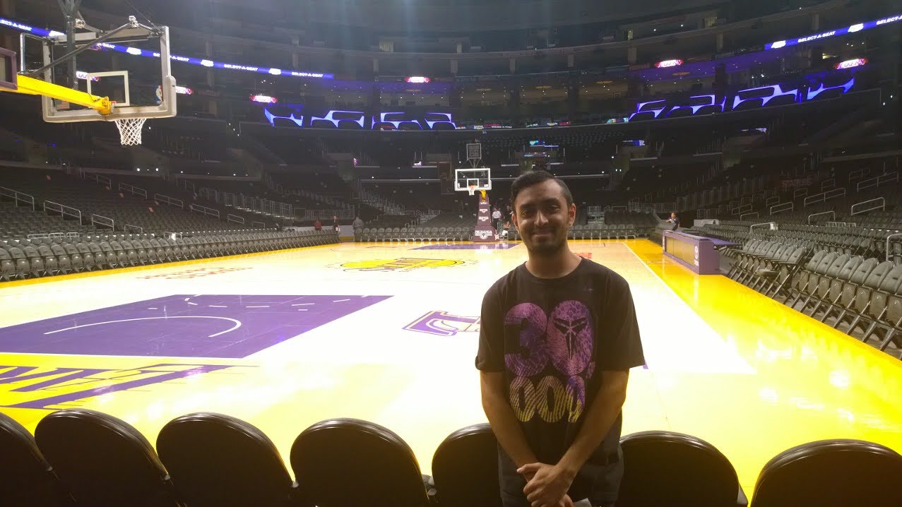 Kiron courtside at the arena