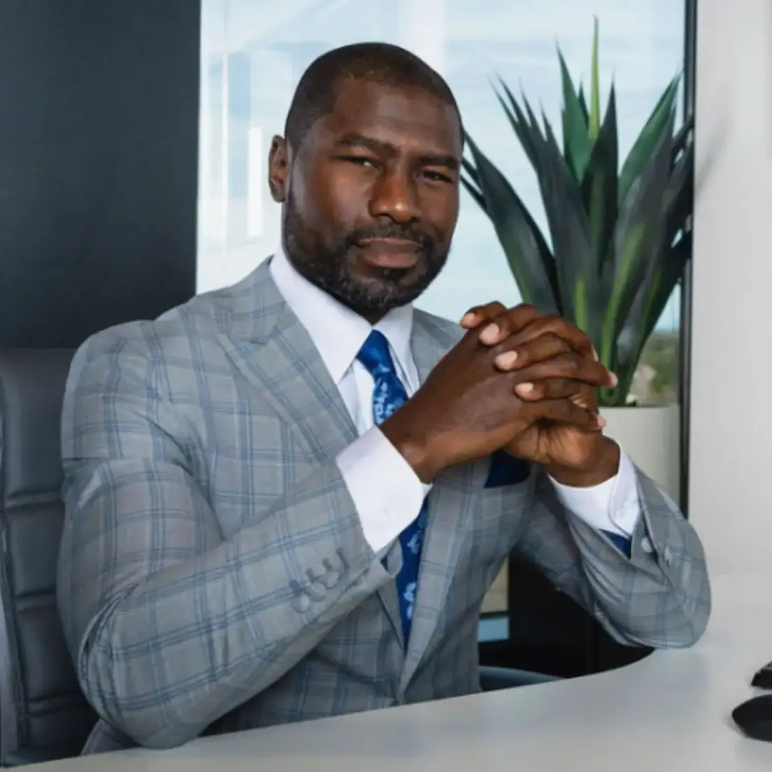 Ovie Mughelli - Rellevate Advisor