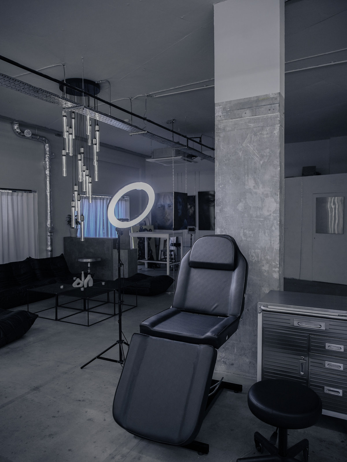 A private tattoo room at SANS PATRIE/ STUDIO