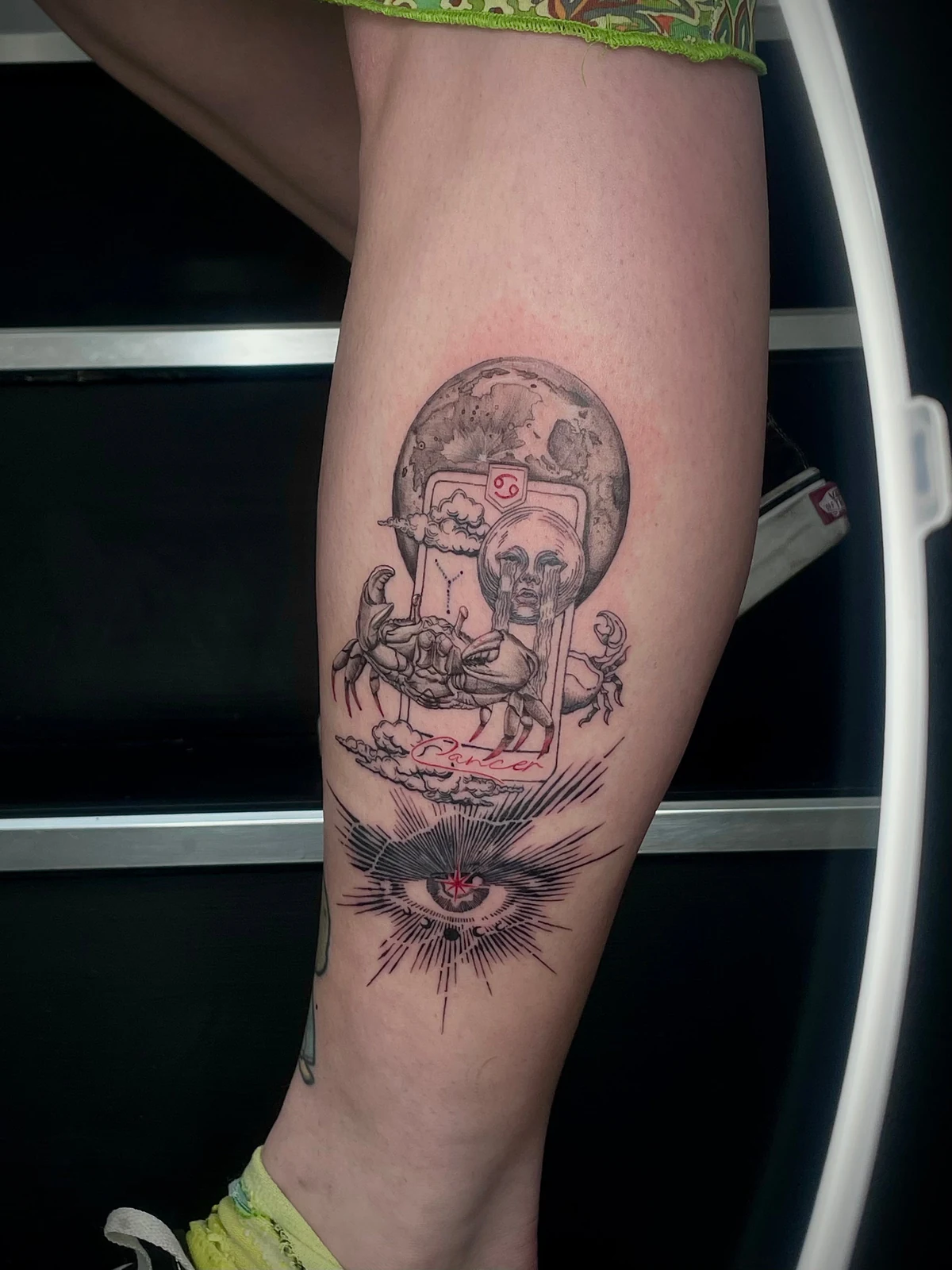 Tattoo by Isla Ronise at SANS PATRIE/ STUDIO (2)