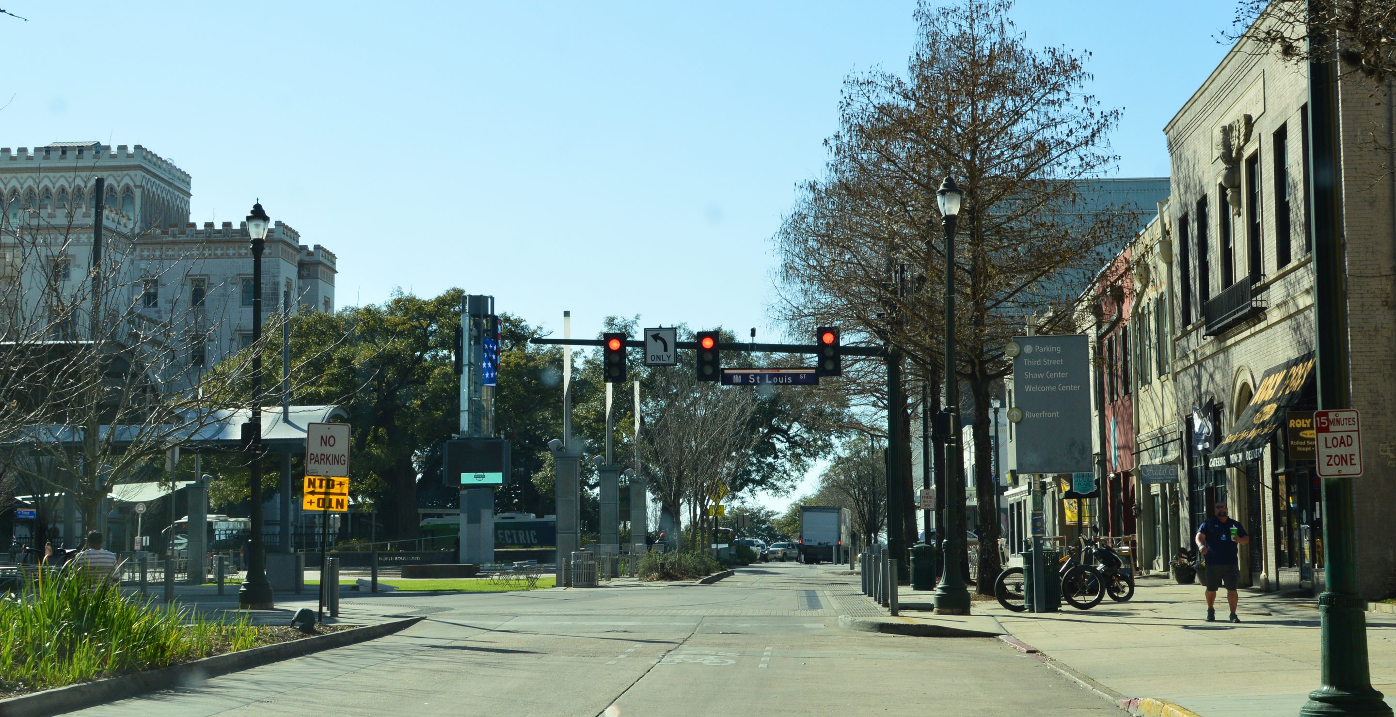 North Blvd at St. Louis Street, Baton Rouge