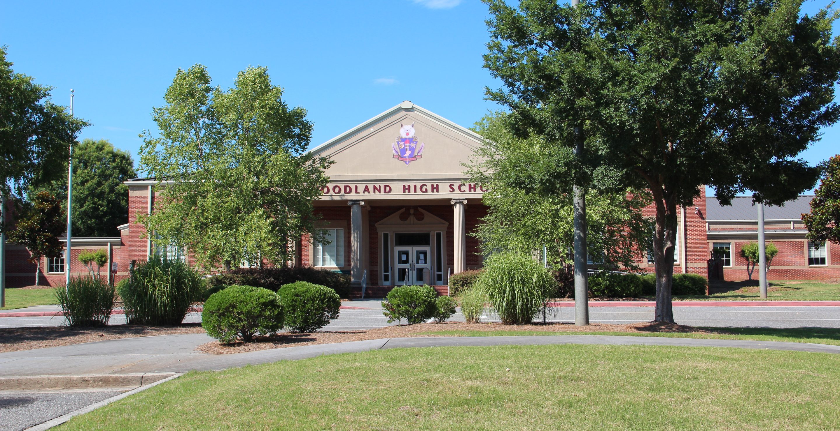 Woodland High School (Cartersville, Georgia) front entrance