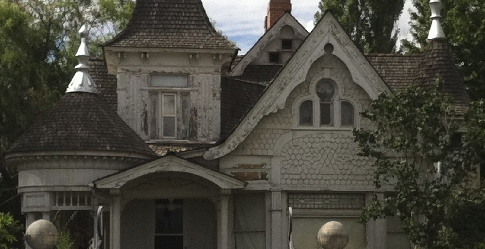 Pierce-Borah House