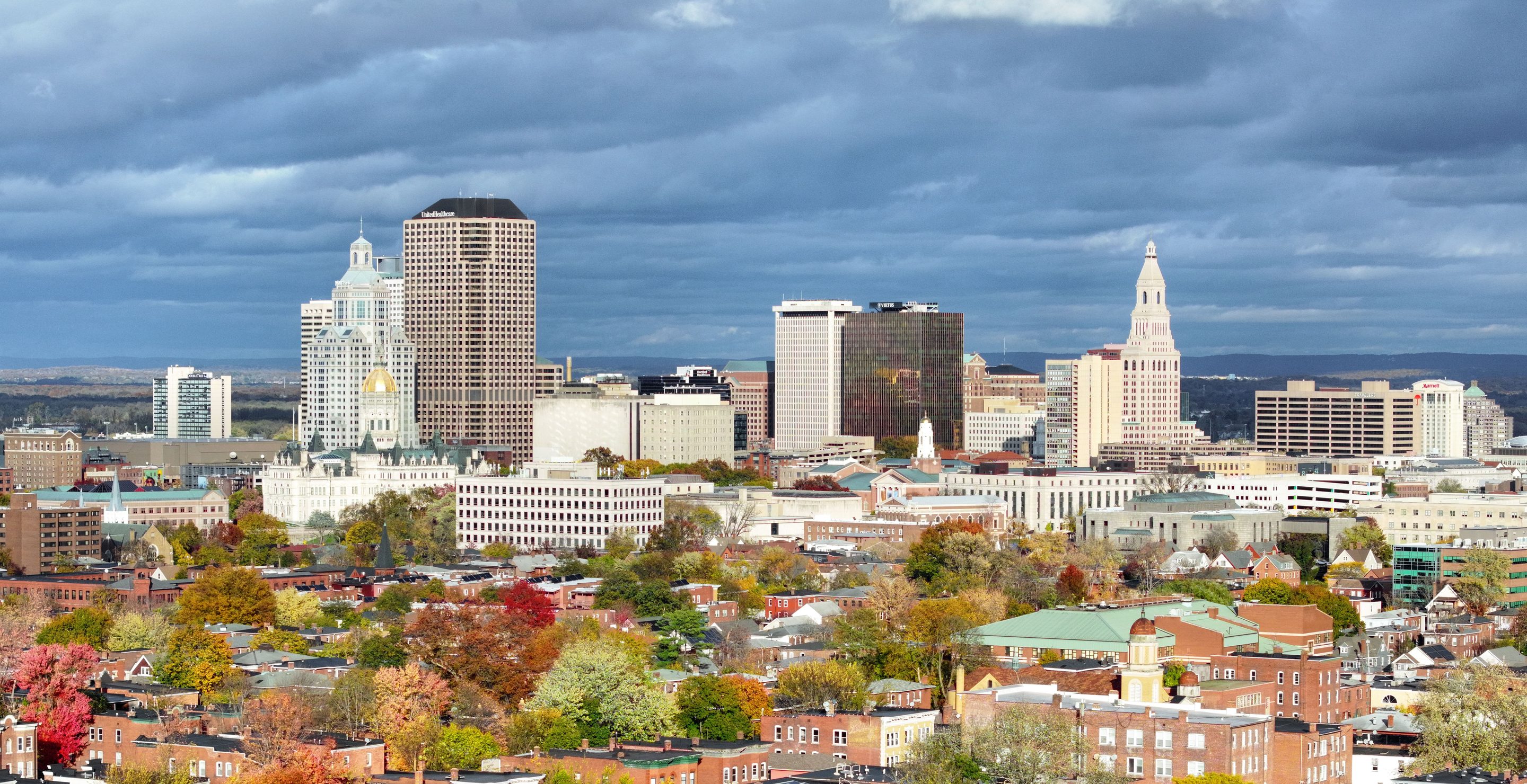 Hartford, CT skyline (cropped)