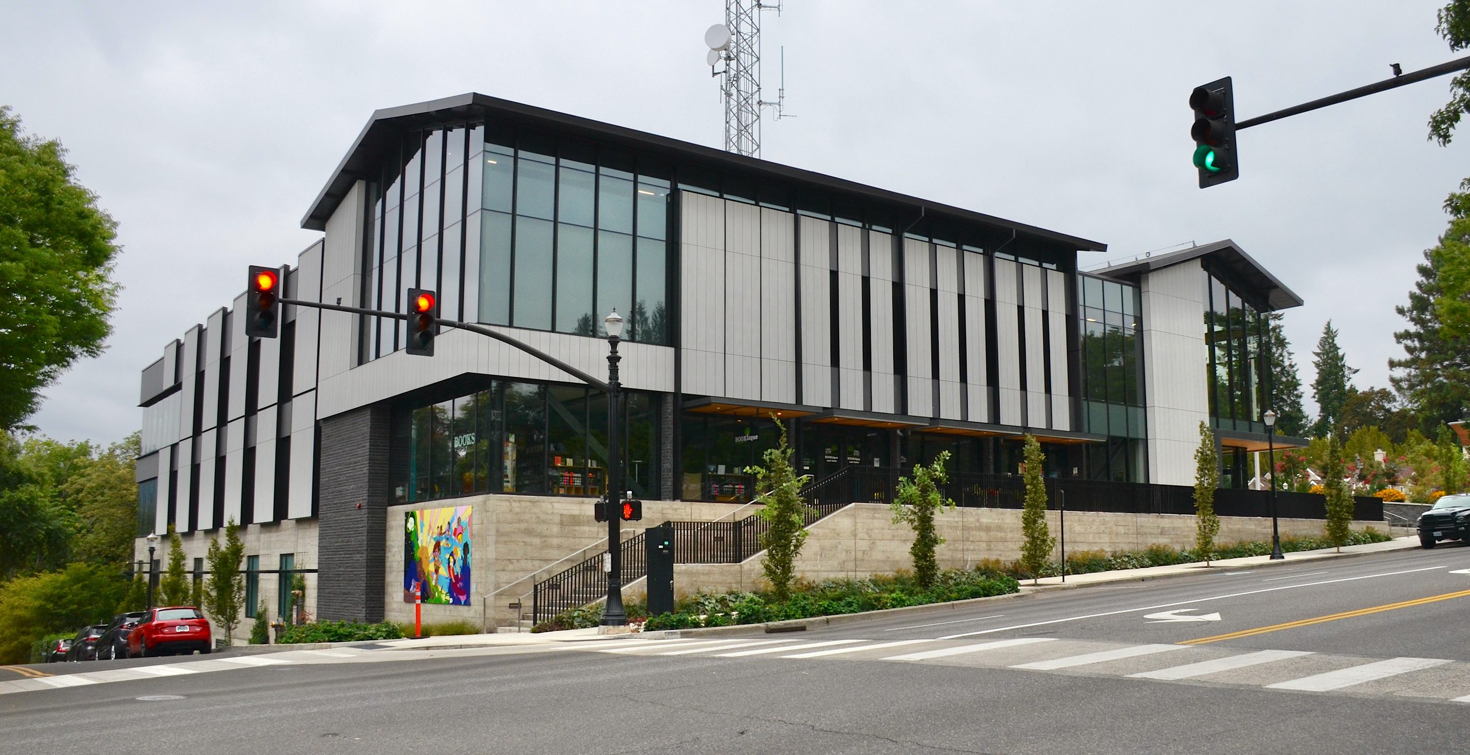 Lake Oswego City Hall