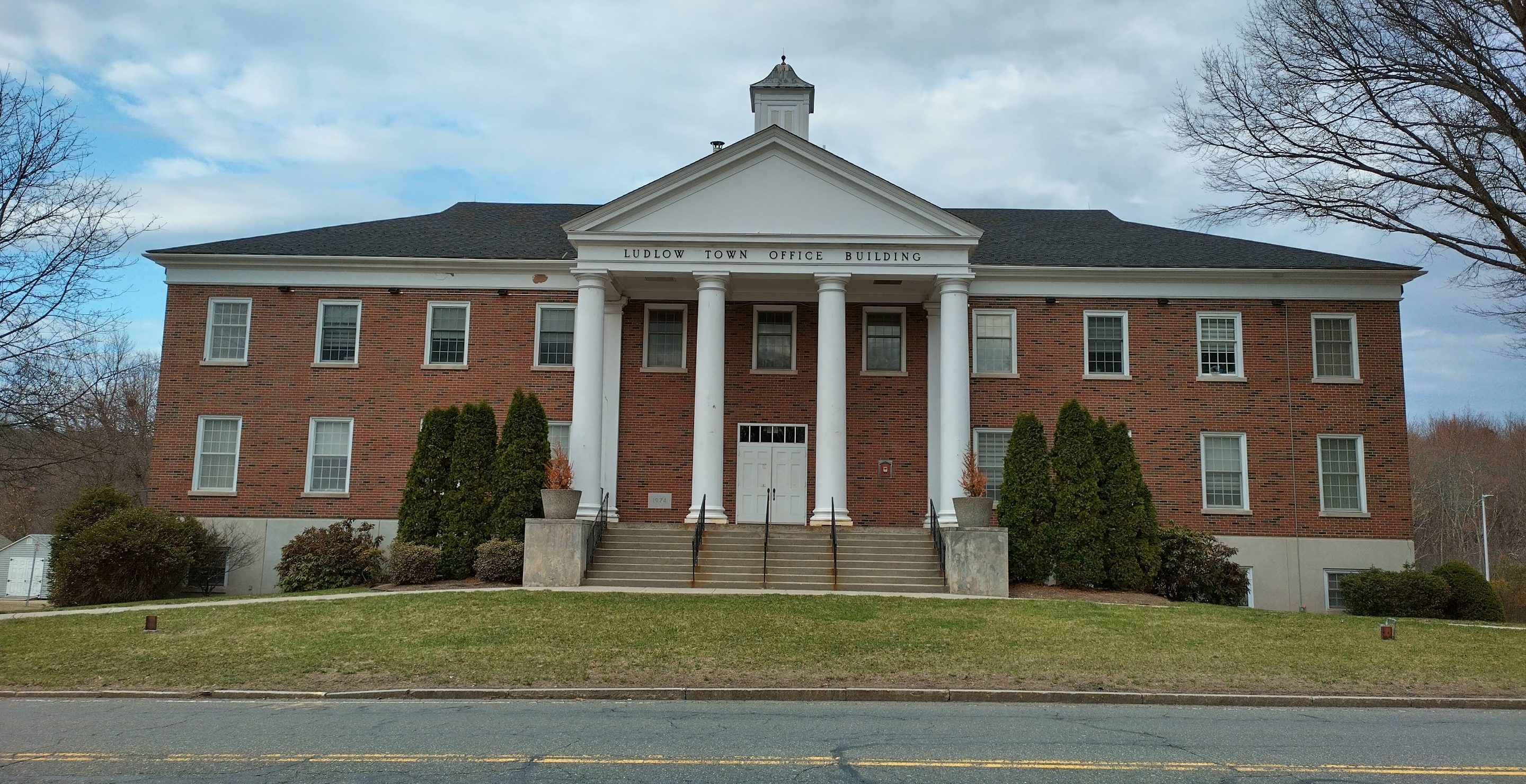 Ludlow Town Office Building