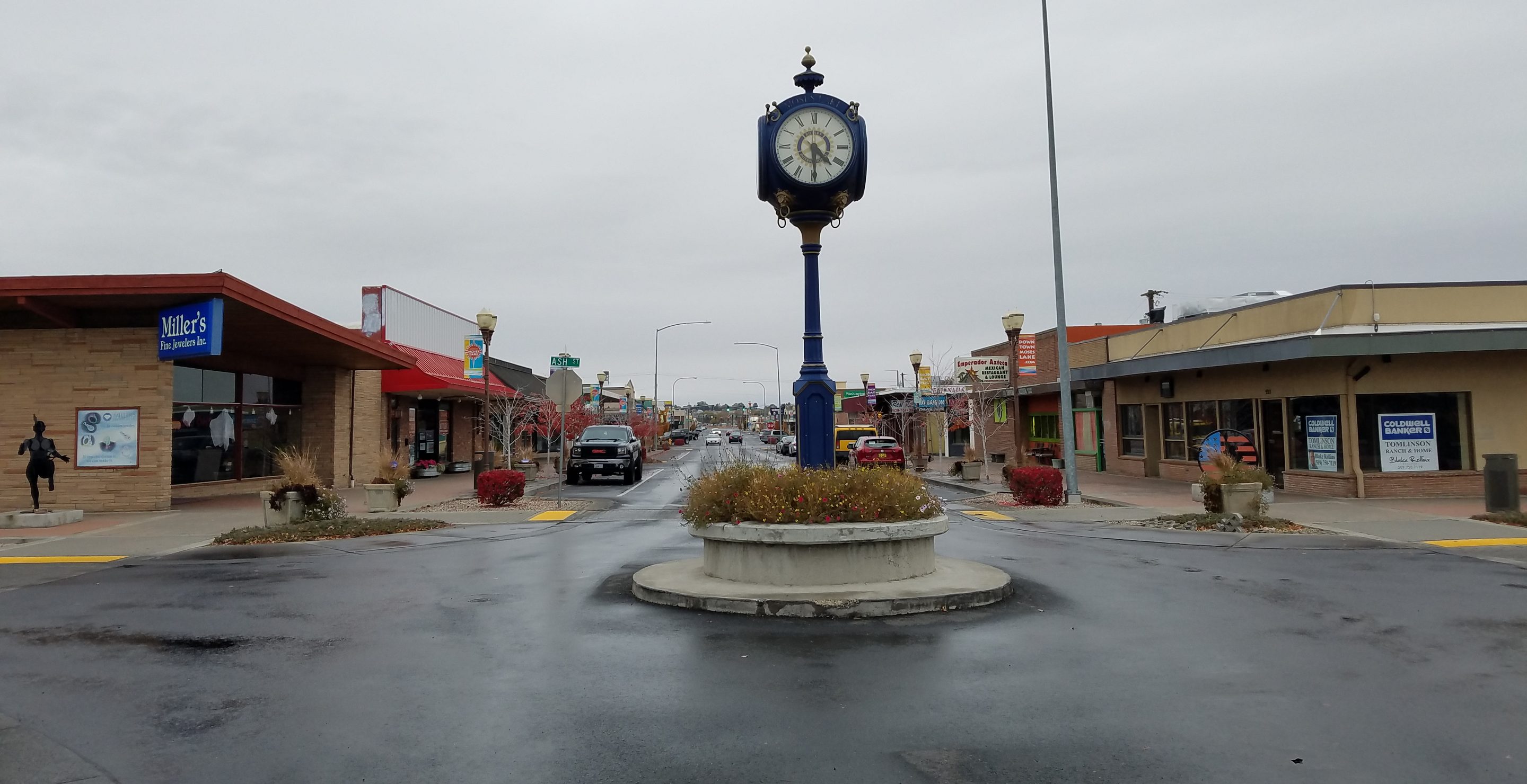 Moses Lake downtown