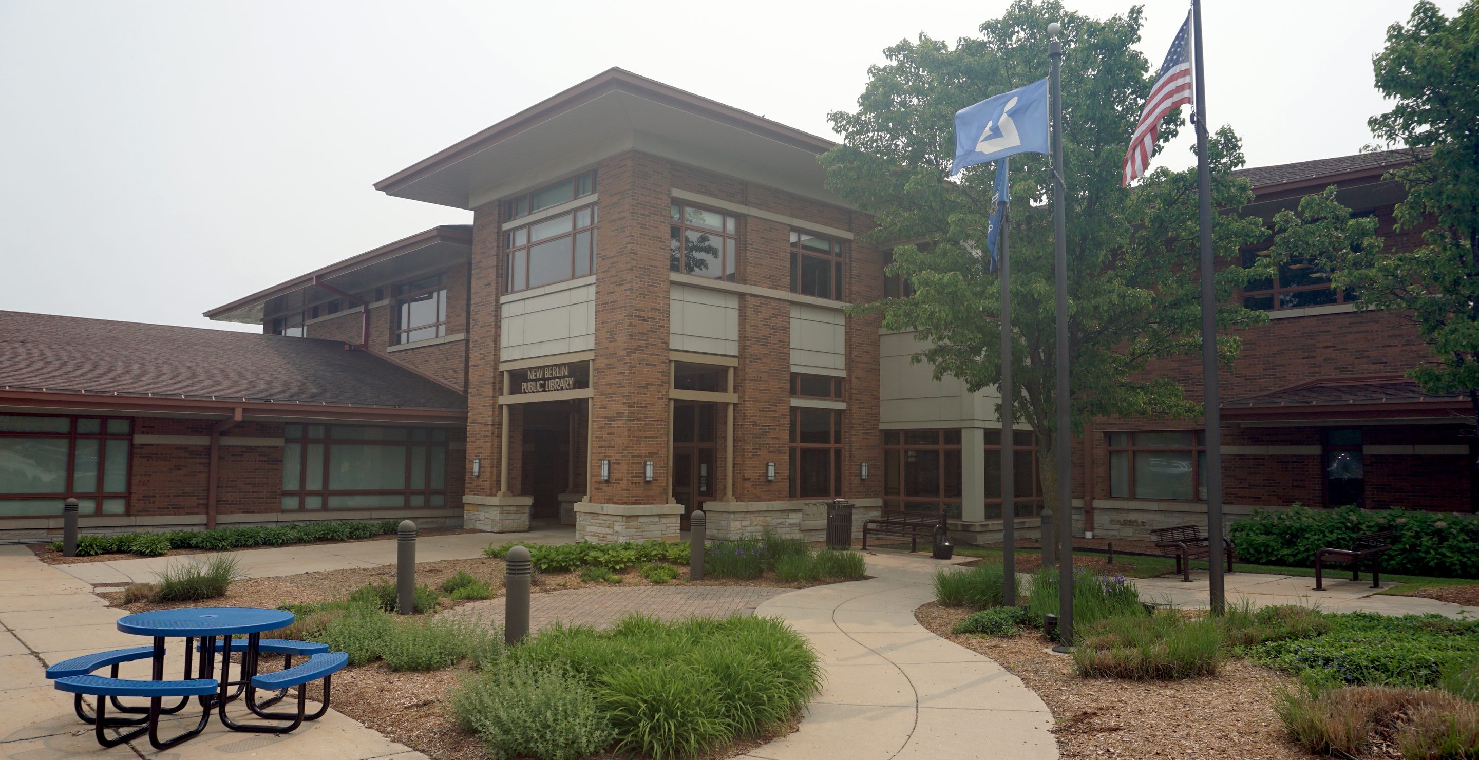 New Berlin Public Library