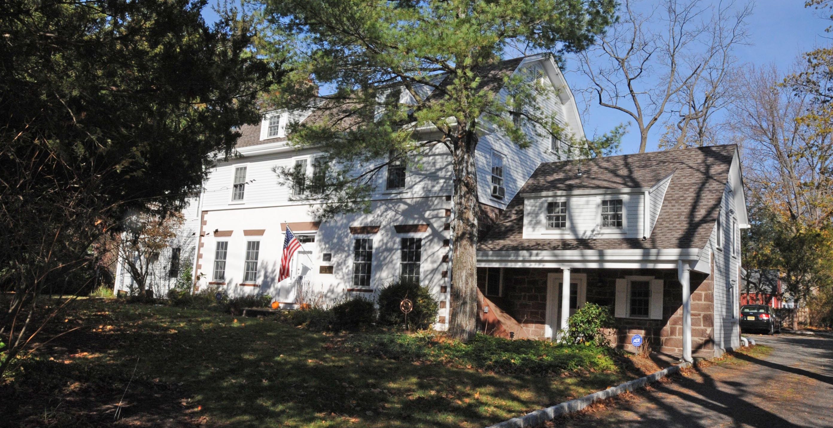 Van Dien House in Ridgewood