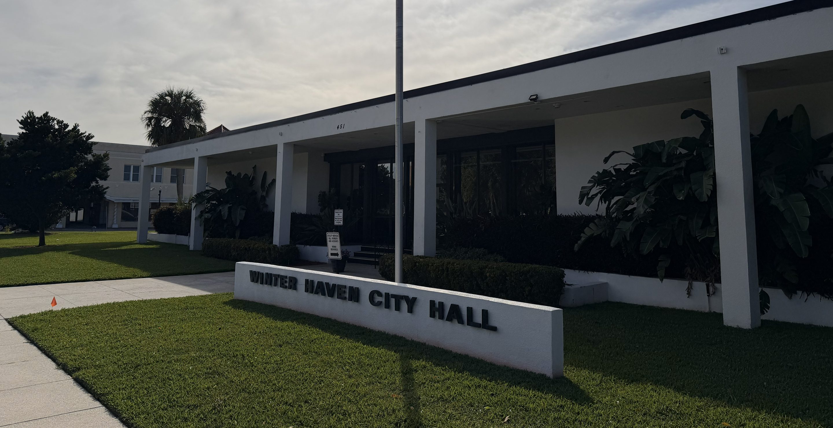 Winter haven city hall winter haven florida