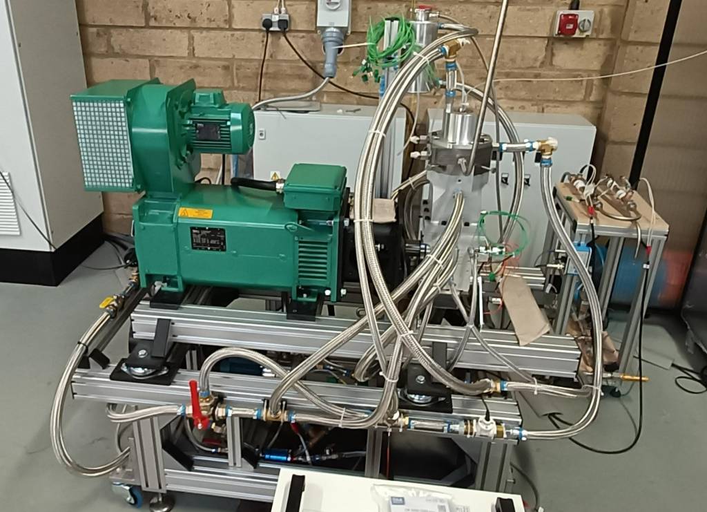 Carnot engine test rig