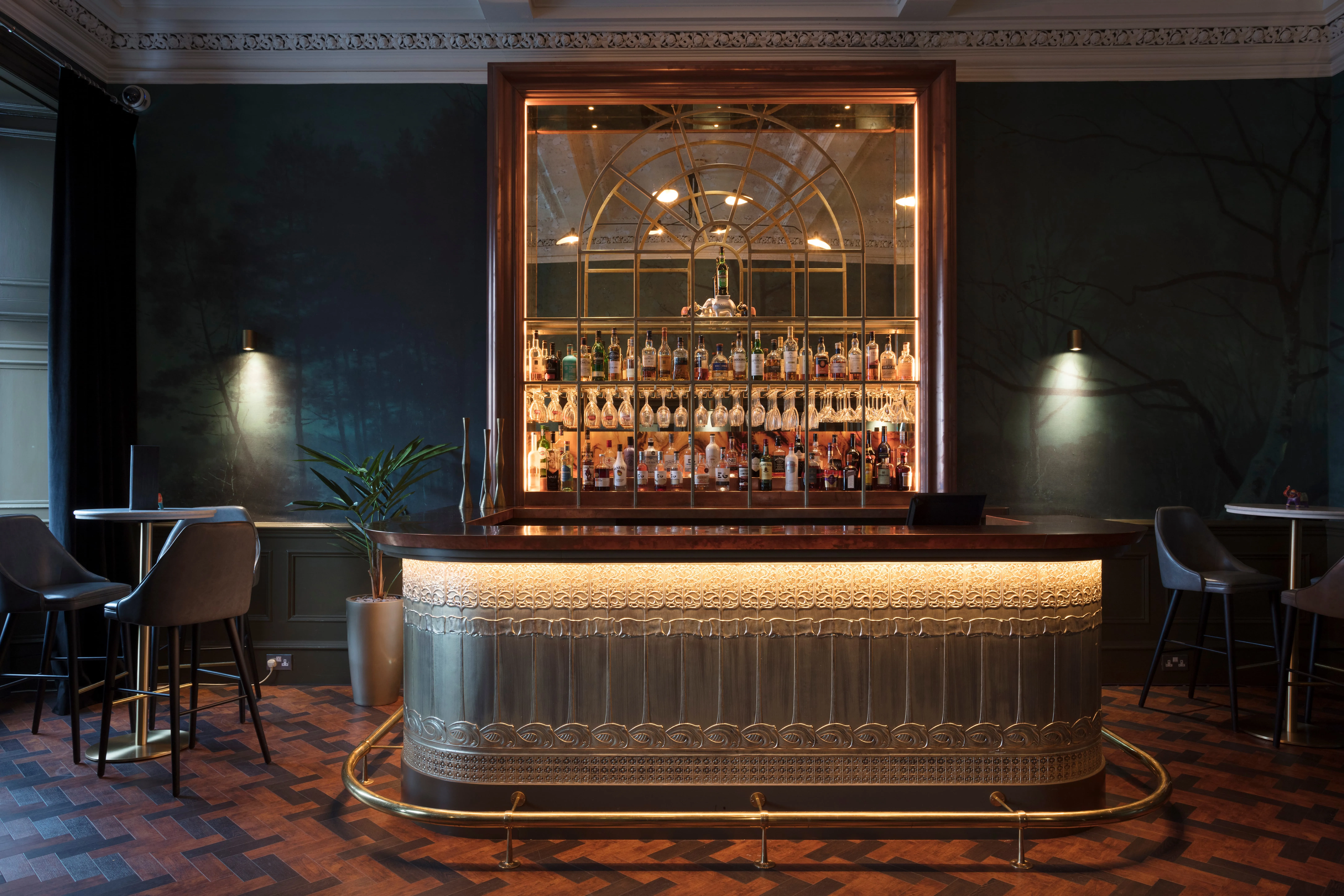 Royal Terrace Hotel