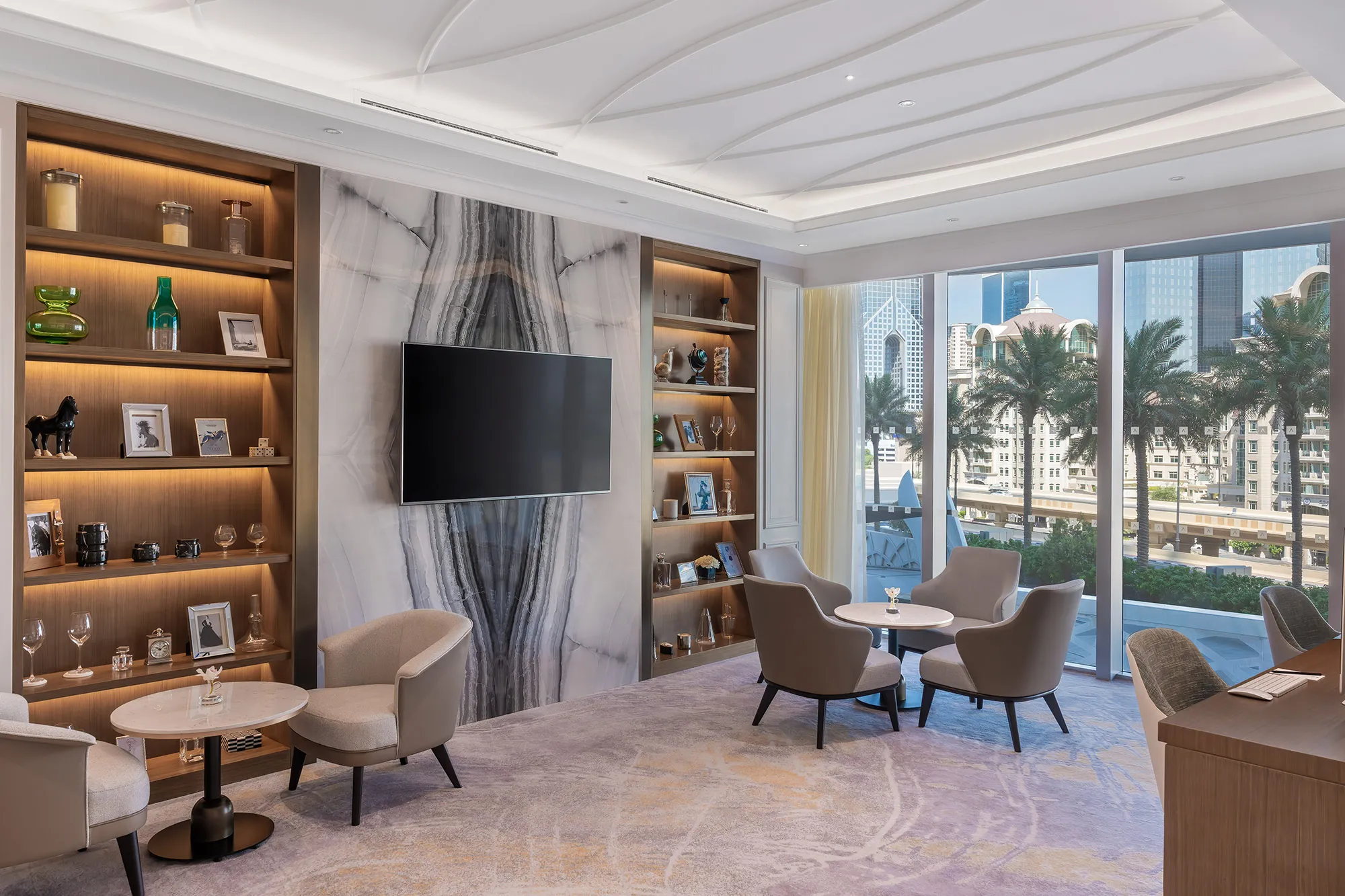 Address Boulevard Hotel