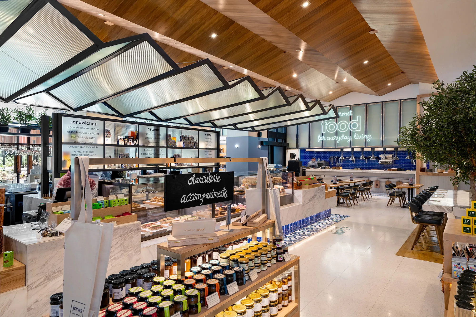 Jones the Grocer KSA