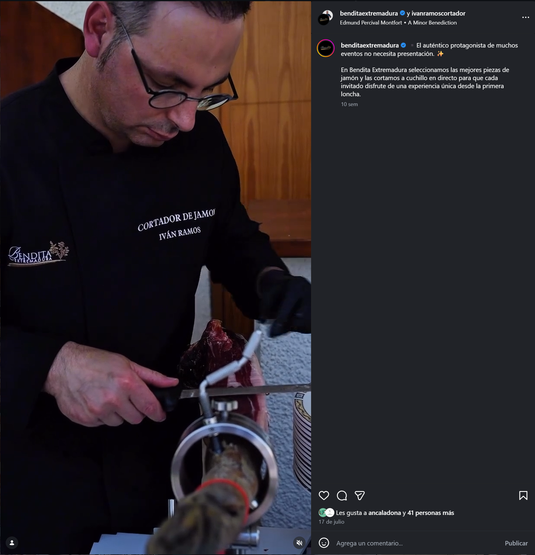 Iván Ramos cortando jamón a cuchillo