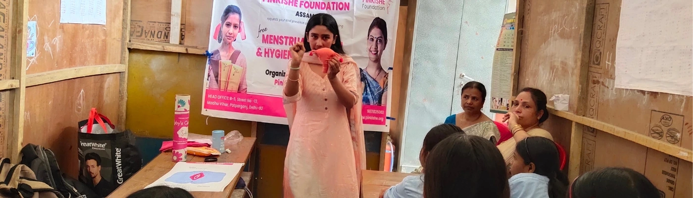 Pinkishe Foundation distributed pads to girls