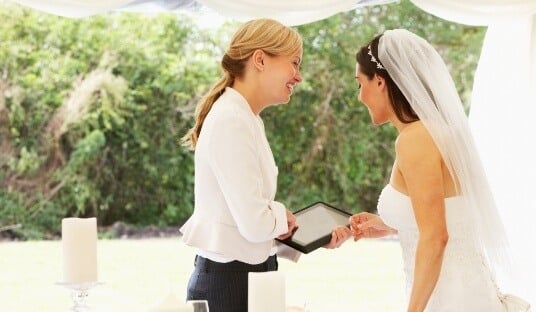 Planning-Seating Charts-Manage-Guest-Lists@2x
