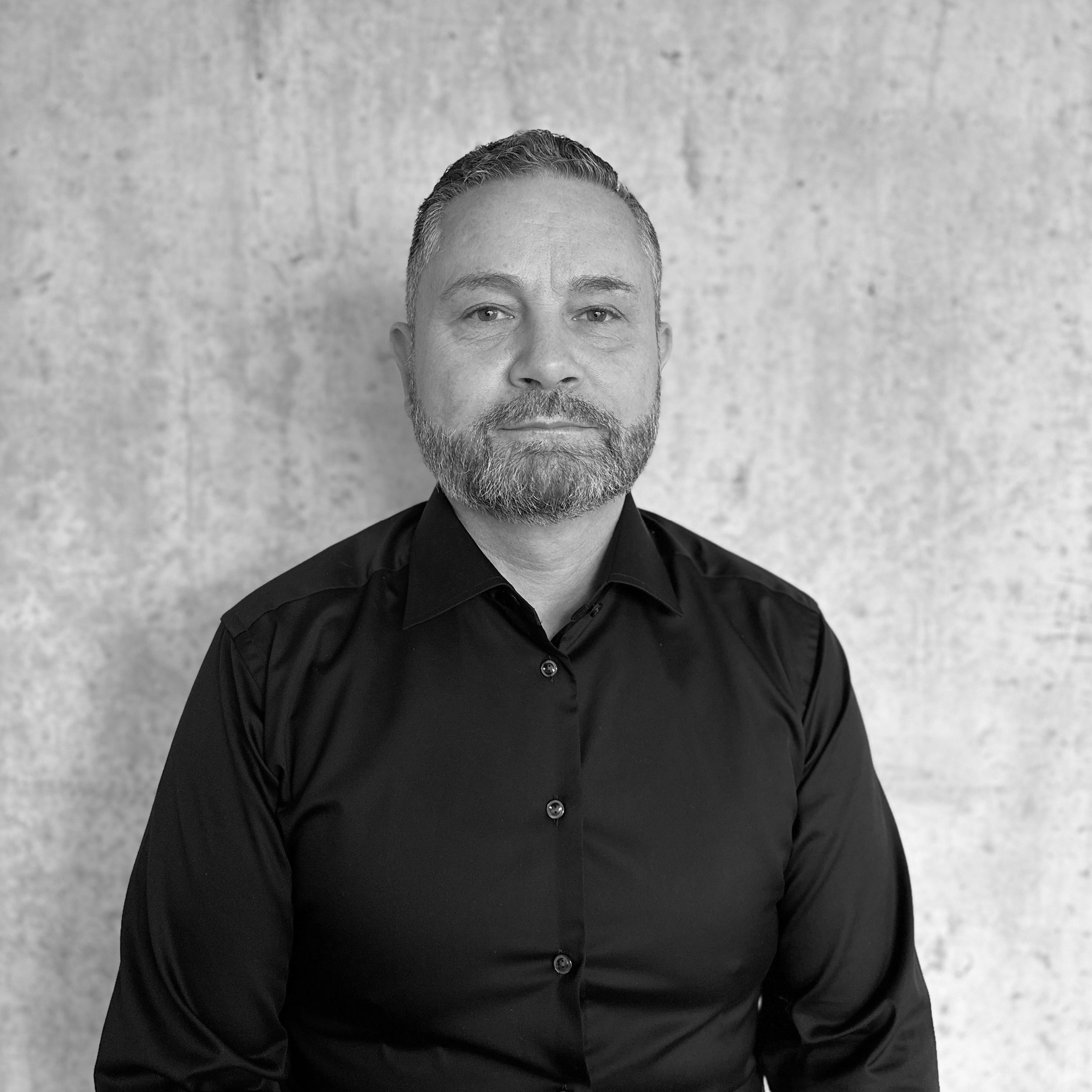 Adolf Leutwyler, Geschäftsleitung Priohaus AG