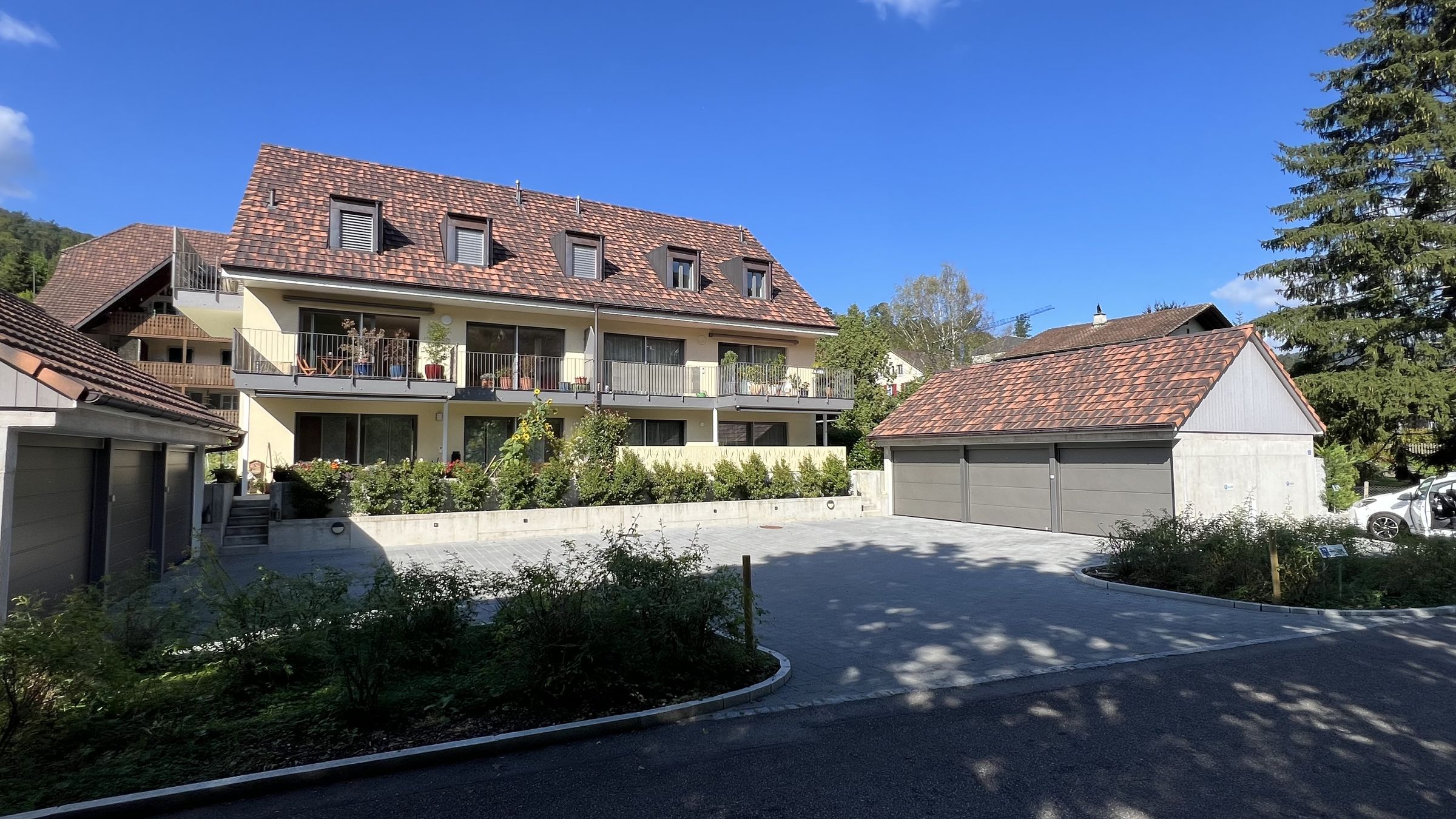 Mehrfamilienhaus Unterdorf