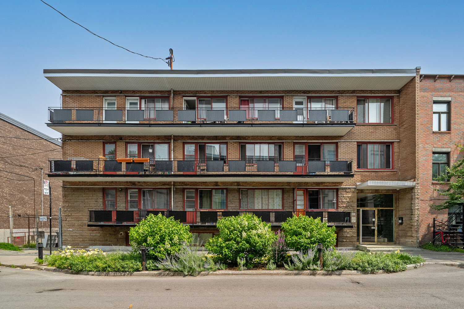 4455 rue Coloniale