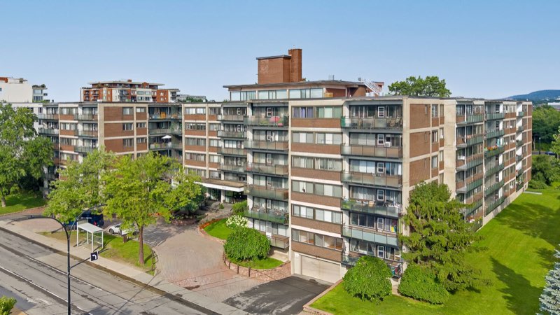 350 boulevard de la Côte-Vertu