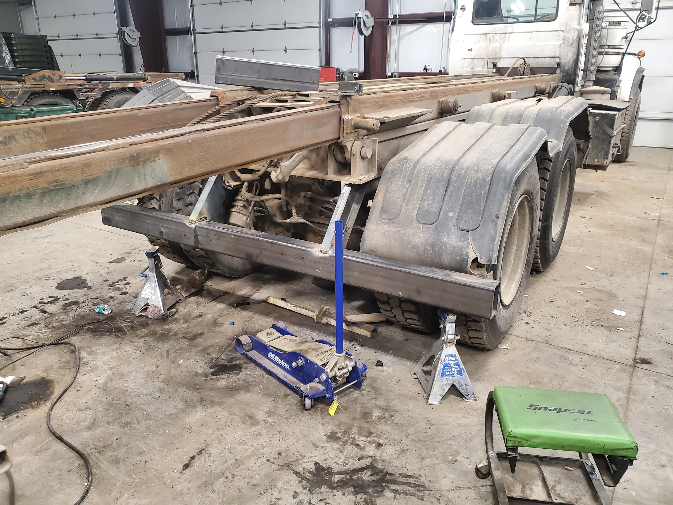 truck repair shop