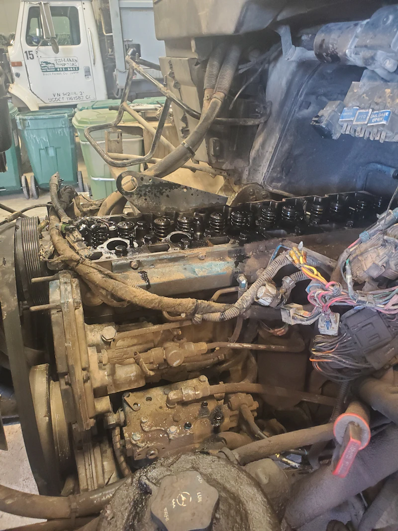 Truck engine