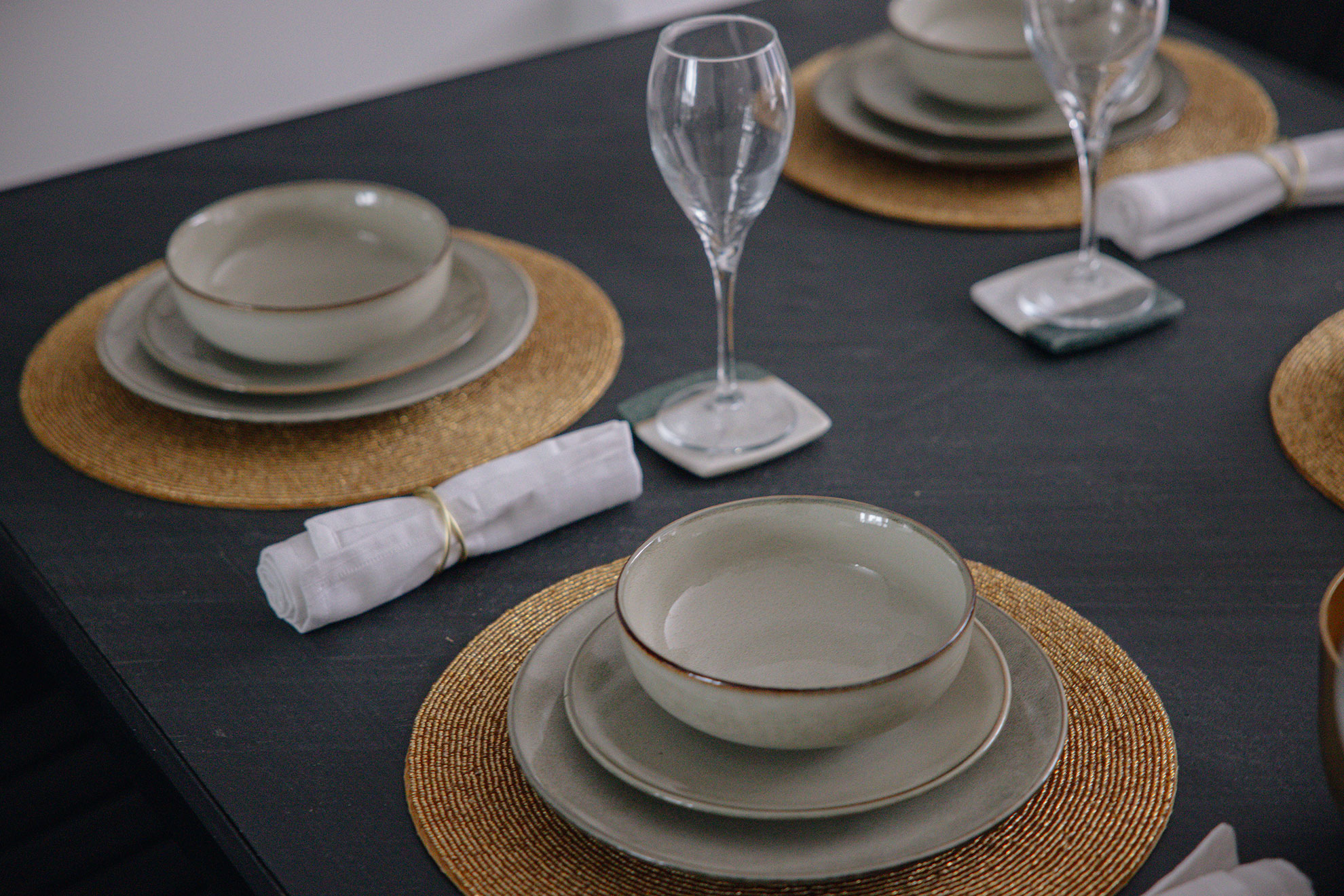 Dining at Novello II townhouse, Parsons Green, Fulham