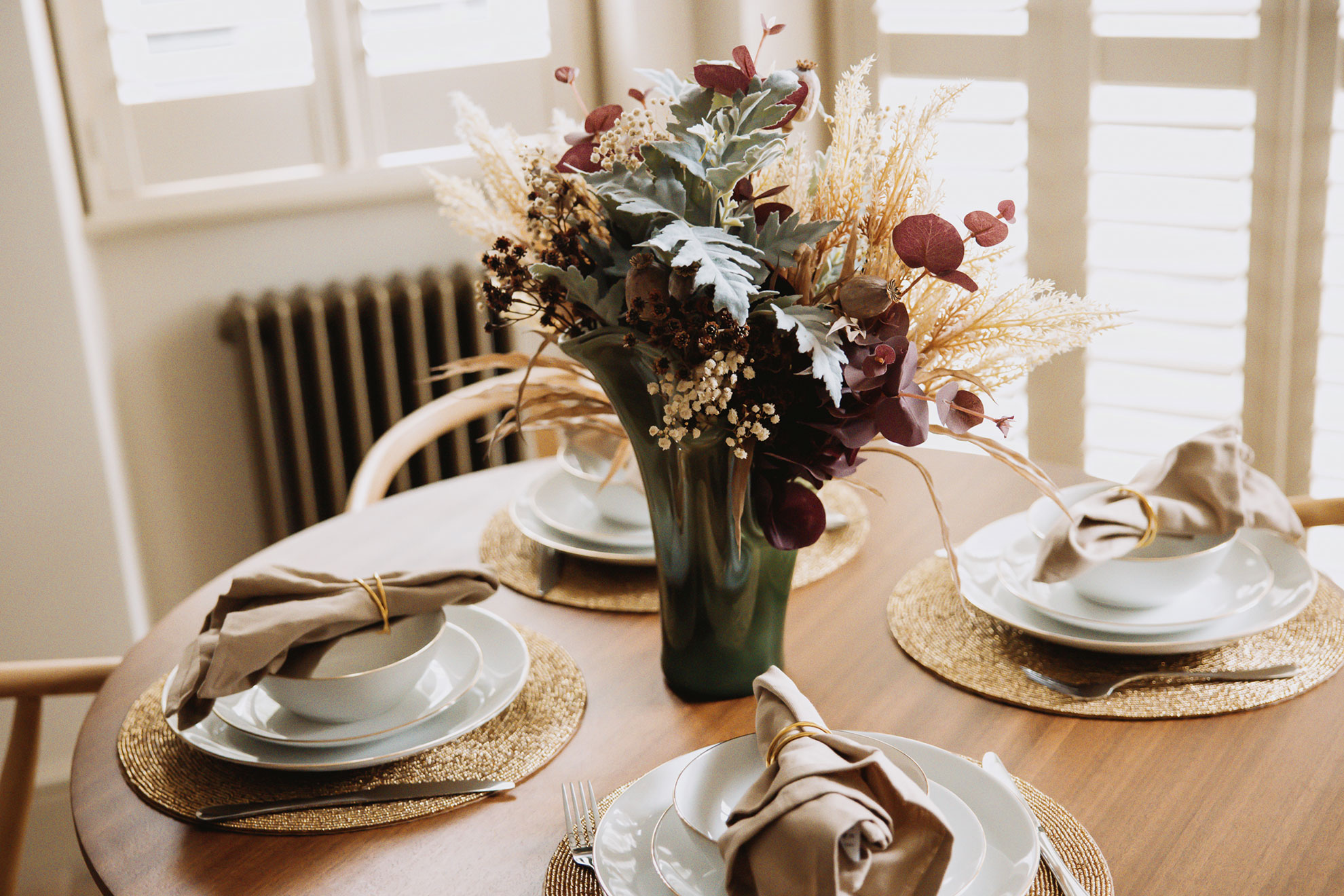 Dining at Tregunter Road, Chelsea