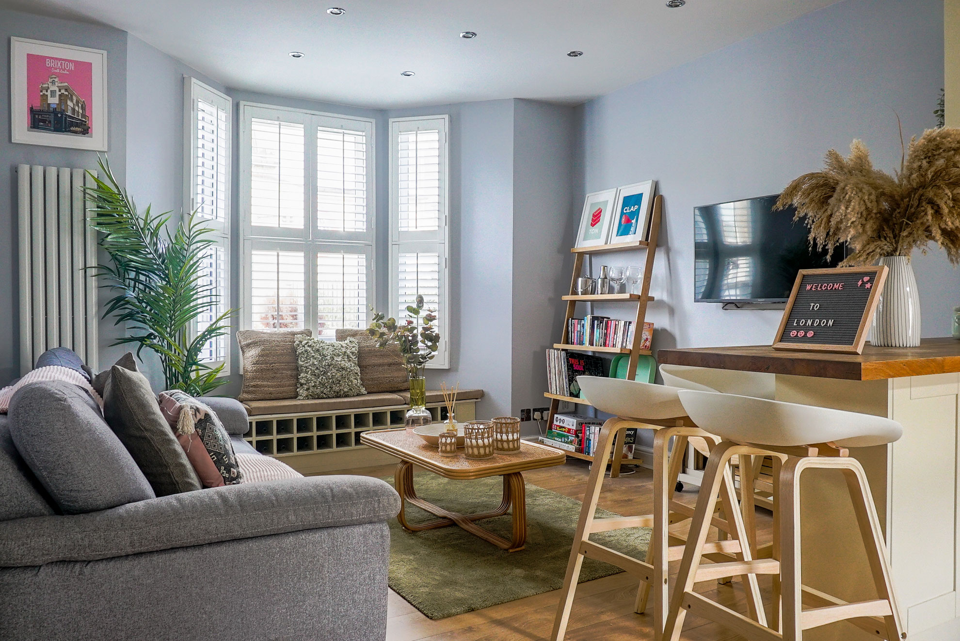 Living Room at Tintern, Clapham