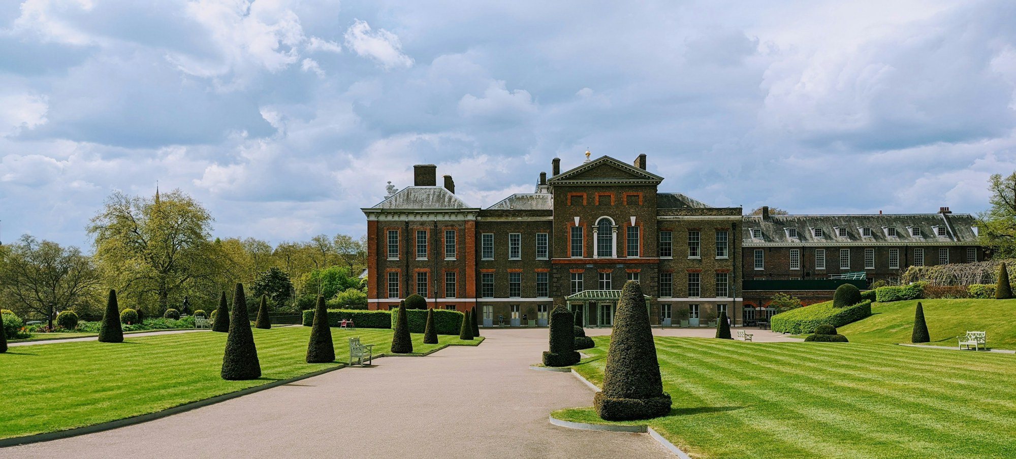 Kensington Palace in Kensington Gardens