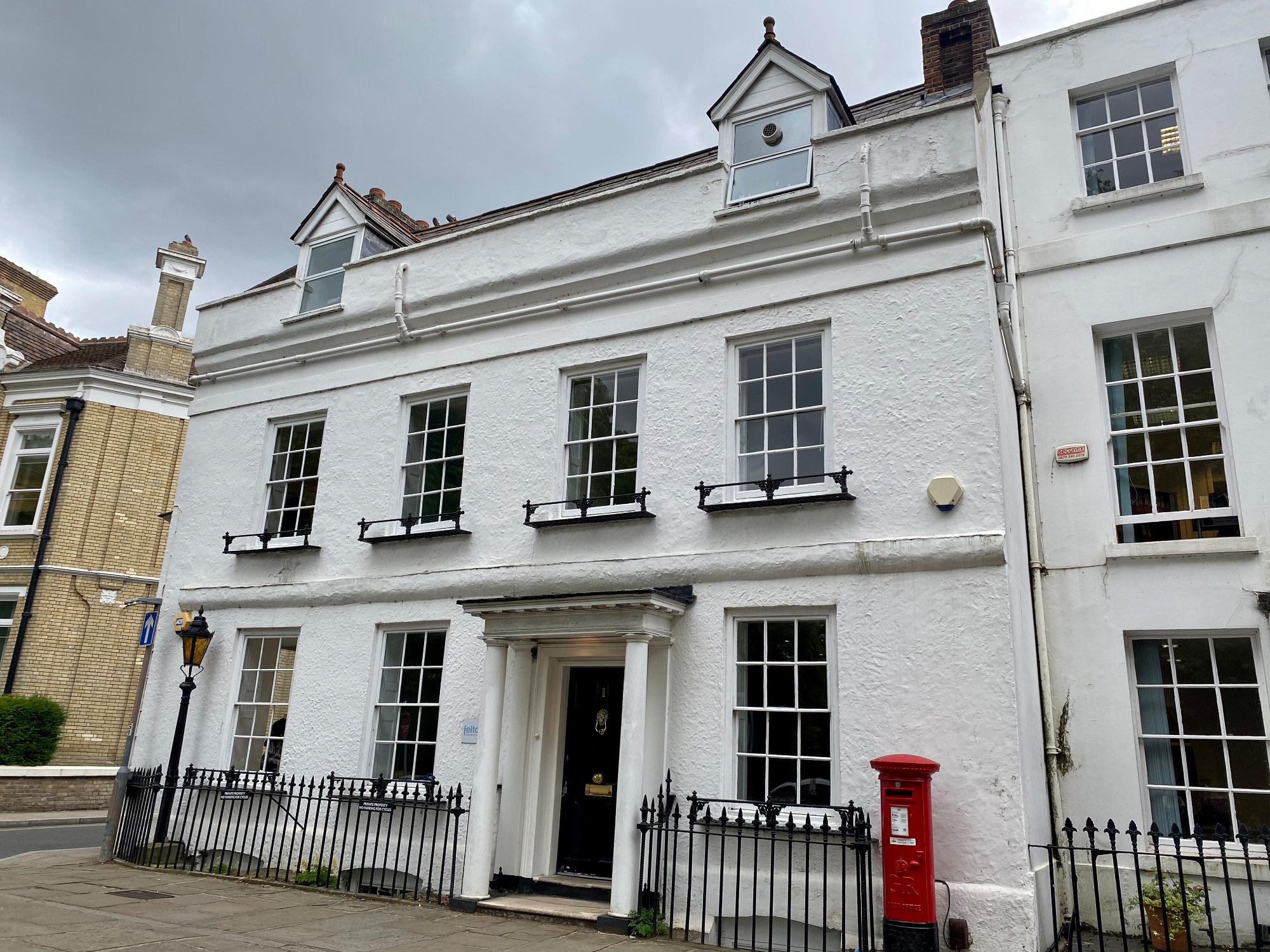 Georgian house at 1 Richmond Green