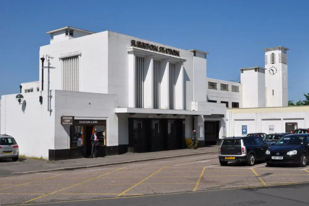 The art deco frontage of Surbiton station