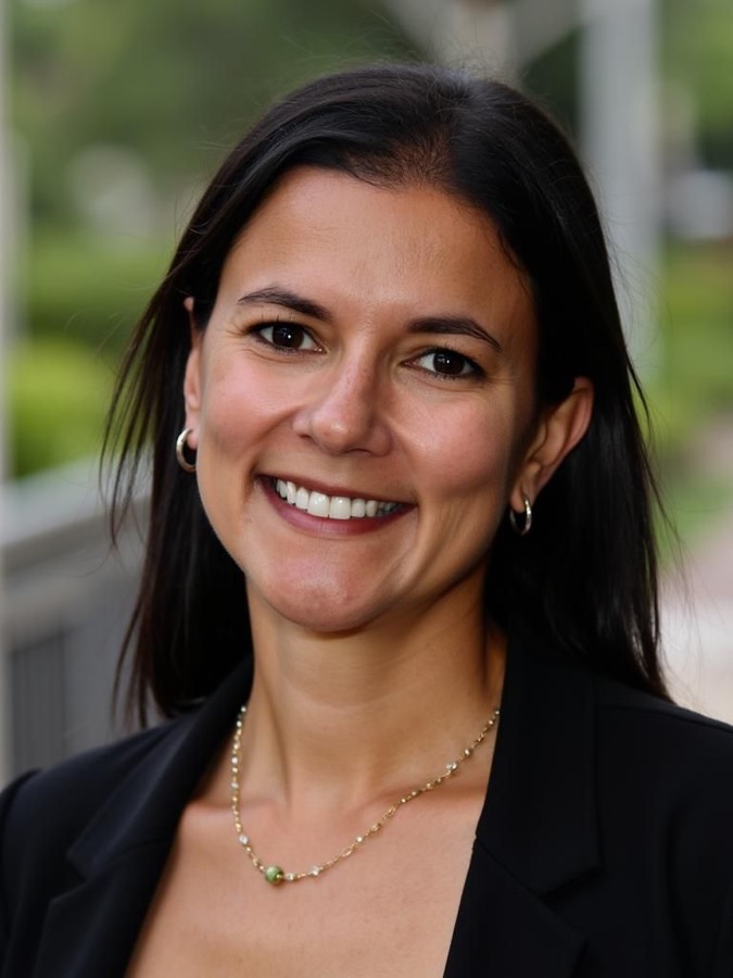 Portrait of Dr. Dena McManis