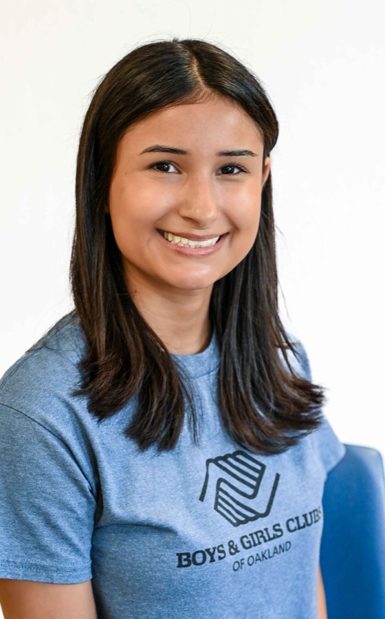 Portrait of Kateryne Narvaez-Cruz