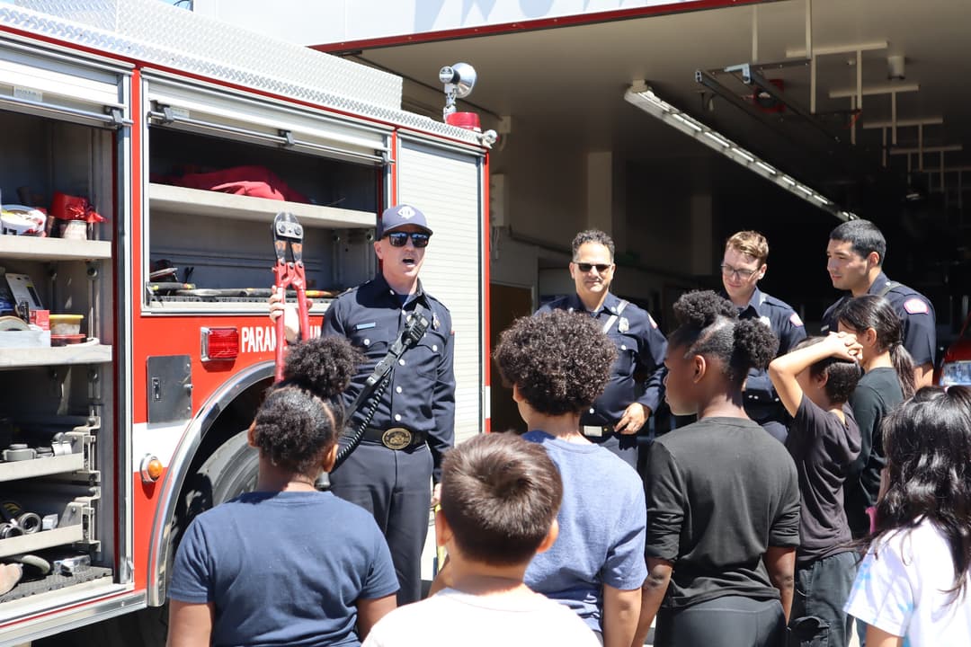 Oakland Fire Department No. 17 Field Trip - Image 5